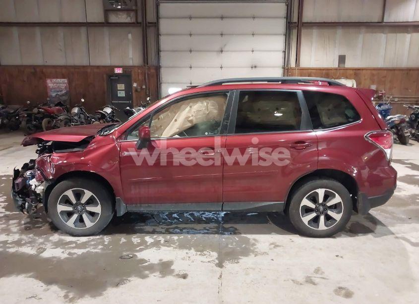 Photo 14 of 2018 Subaru Forester 2.5I PREMIUM (VIN JF2SJAGC7JH598989)