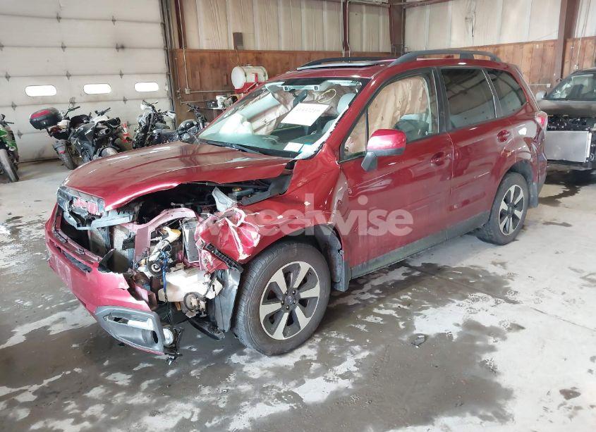 Photo 2 of 2018 Subaru Forester 2.5I PREMIUM (VIN JF2SJAGC7JH598989)