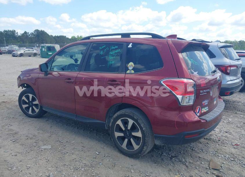 Photo 14 of 2018 Subaru Forester 2.5I PREMIUM (VIN JF2SJAGC7JH607979)