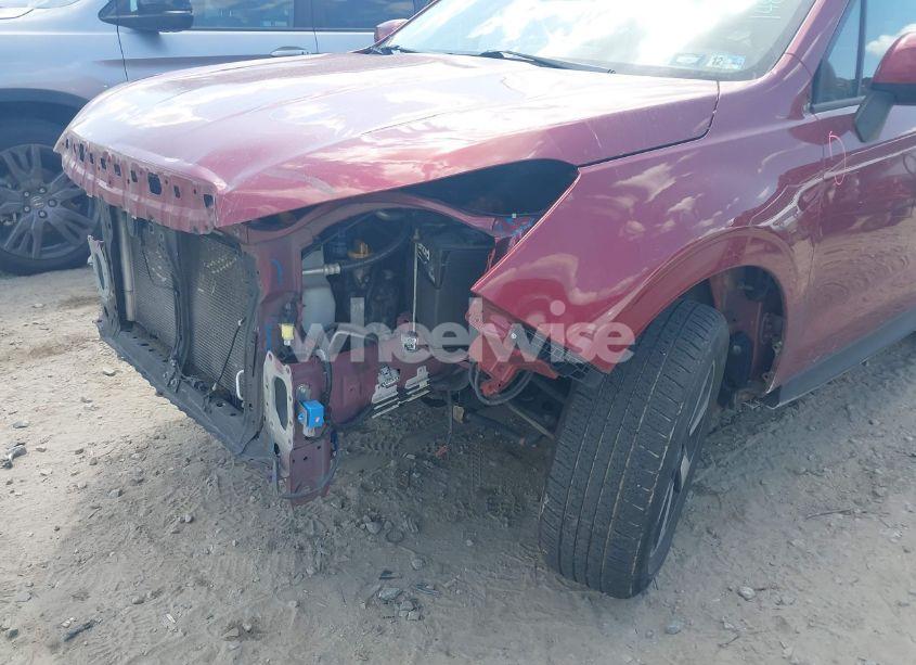 Photo 6 of 2018 Subaru Forester 2.5I PREMIUM (VIN JF2SJAGC7JH607979)