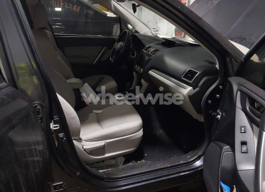 Photo 5 of 2016 Subaru Forester 2.5I PREMIUM (VIN JF2SJAGC8GH404785)