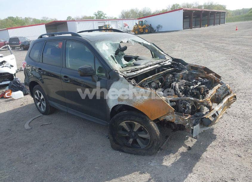 2017 Subaru Forester 2.5I PREMIUM (VIN JF2SJAGC8HH521428) main photo