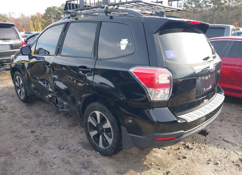 Photo 3 of 2017 Subaru Forester 2.5I PREMIUM (VIN JF2SJAGC8HH553196)