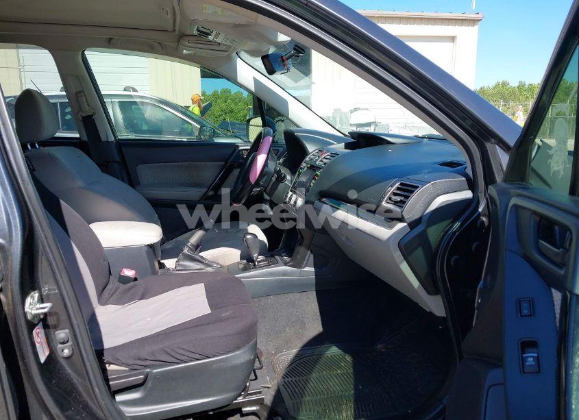 Photo 5 of 2018 Subaru Forester 2.5I PREMIUM (VIN JF2SJAGC8JH519426)