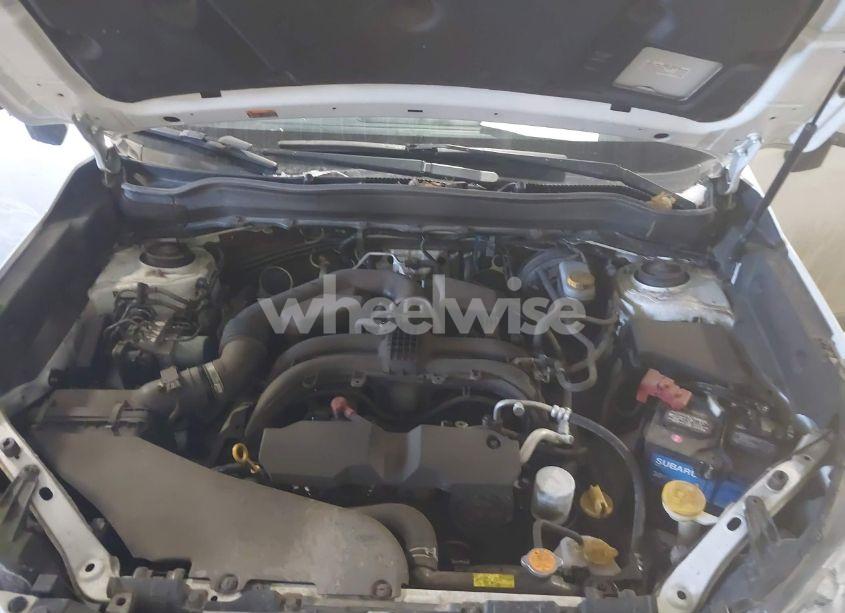 Photo 10 of 2018 Subaru Forester 2.5I PREMIUM (VIN JF2SJAGC8JH585071)