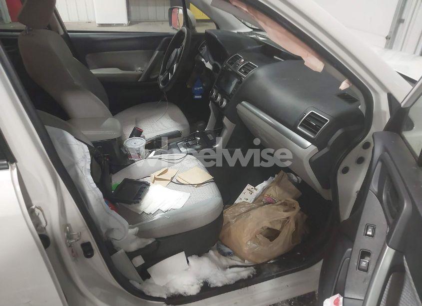 Photo 5 of 2018 Subaru Forester 2.5I PREMIUM (VIN JF2SJAGC8JH585071)