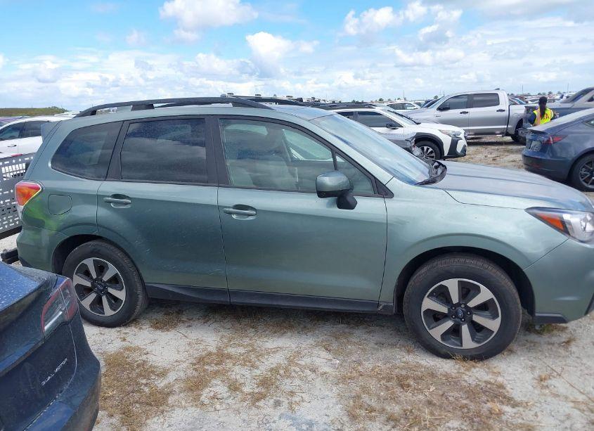 Photo 13 of 2018 Subaru Forester 2.5I PREMIUM (VIN JF2SJAGC9JH458488)