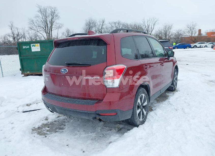 Photo 4 of 2018 Subaru Forester 2.5I PREMIUM (VIN JF2SJAGC9JH477722)