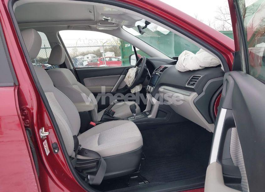 Photo 5 of 2018 Subaru Forester 2.5I PREMIUM (VIN JF2SJAGC9JH477722)