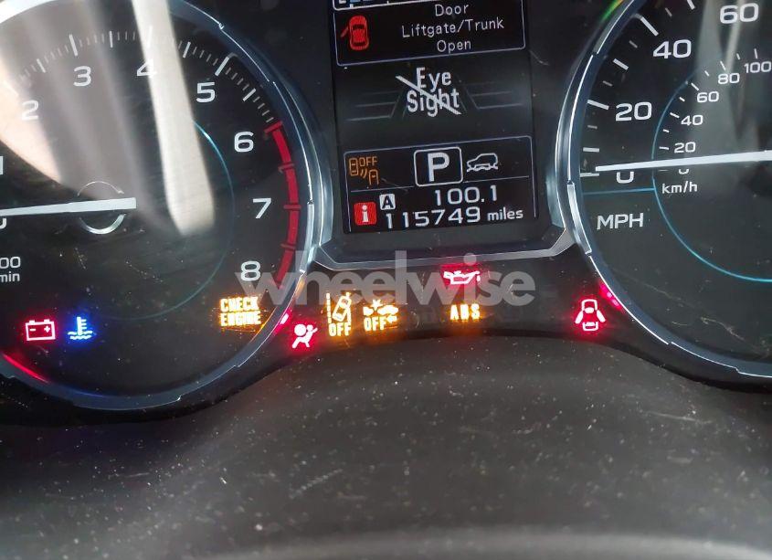 Photo 16 of 2018 Subaru Forester 2.5I PREMIUM (VIN JF2SJAGC9JH479003)