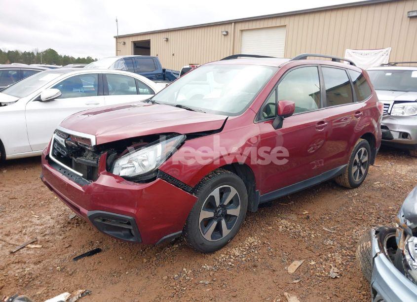 Photo 2 of 2018 Subaru Forester 2.5I PREMIUM (VIN JF2SJAGC9JH495248)