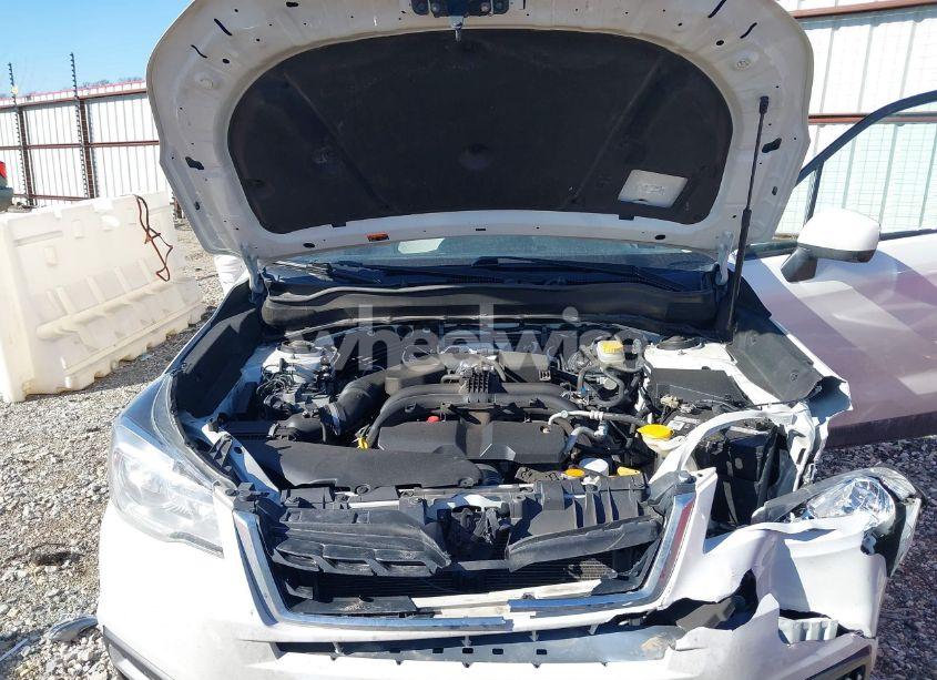 Photo 10 of 2018 Subaru Forester 2.5I PREMIUM (VIN JF2SJAGC9JH545551)