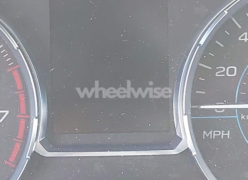 Photo 15 of 2018 Subaru Forester 2.5I PREMIUM (VIN JF2SJAGC9JH545551)