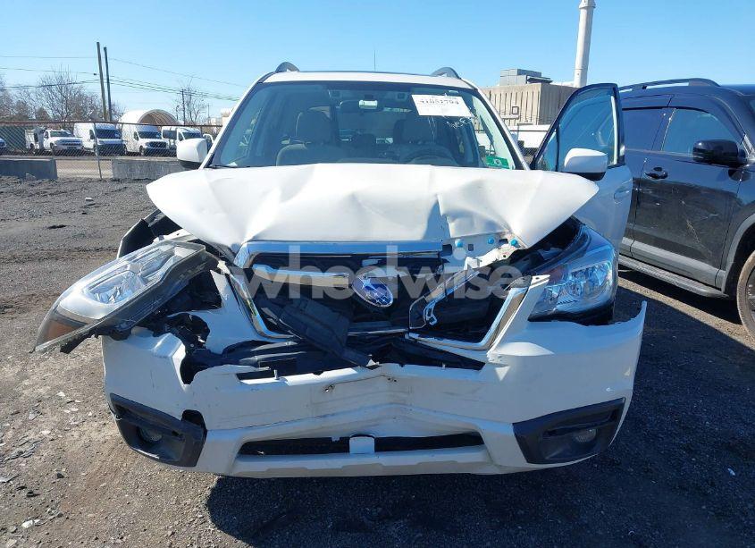 Photo 6 of 2018 Subaru Forester 2.5I PREMIUM (VIN JF2SJAGC9JH563631)