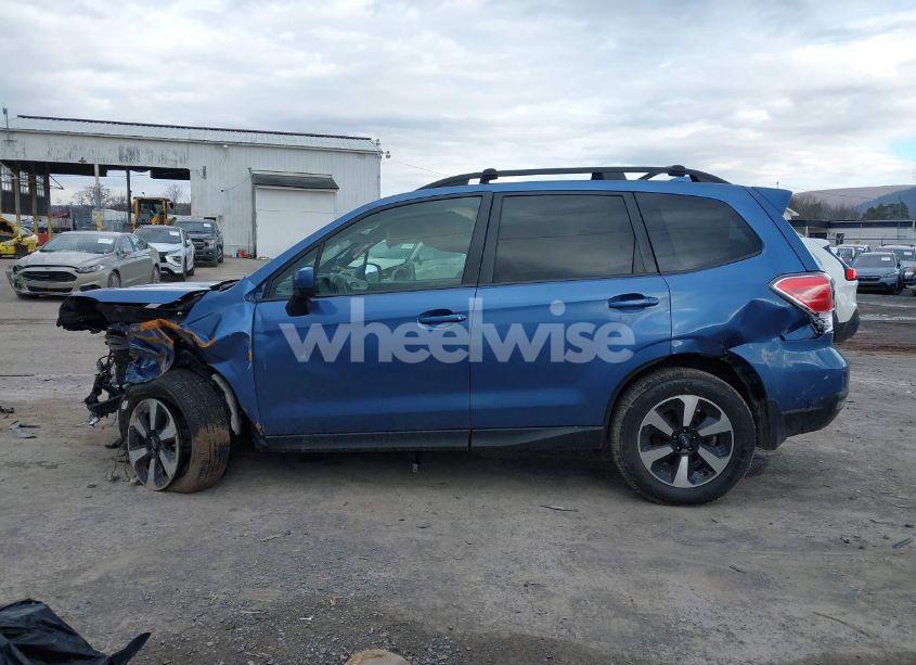 Photo 14 of 2018 Subaru Forester 2.5I PREMIUM (VIN JF2SJAGC9JH578730)