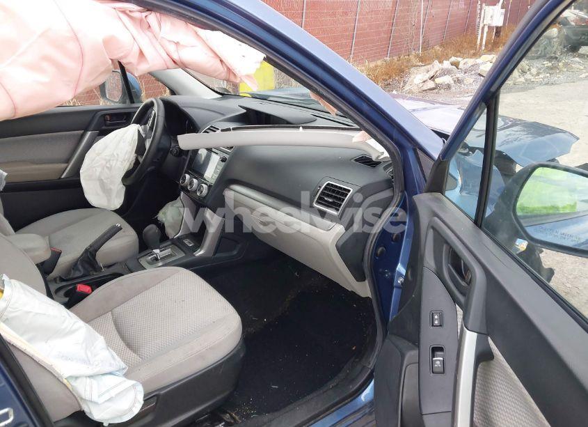 Photo 5 of 2018 Subaru Forester 2.5I PREMIUM (VIN JF2SJAGC9JH578730)