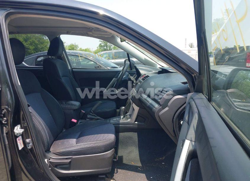 Photo 5 of 2014 Subaru Forester 2.5I PREMIUM (VIN JF2SJAGCXEH484927)