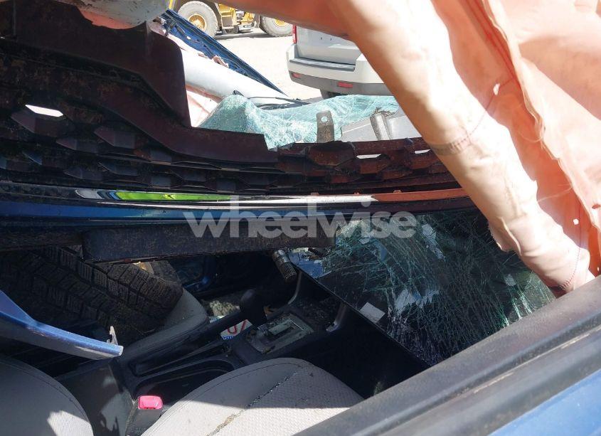 Photo 5 of 2015 Subaru Forester 2.5I PREMIUM (VIN JF2SJAGCXFH577089)