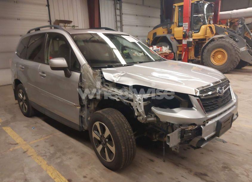 2017 Subaru Forester 2.5I PREMIUM (VIN JF2SJAGCXHH449390) main photo