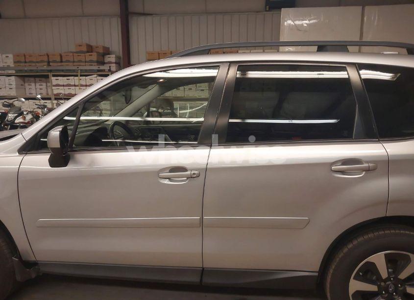 Photo 15 of 2017 Subaru Forester 2.5I PREMIUM (VIN JF2SJAGCXHH449390)