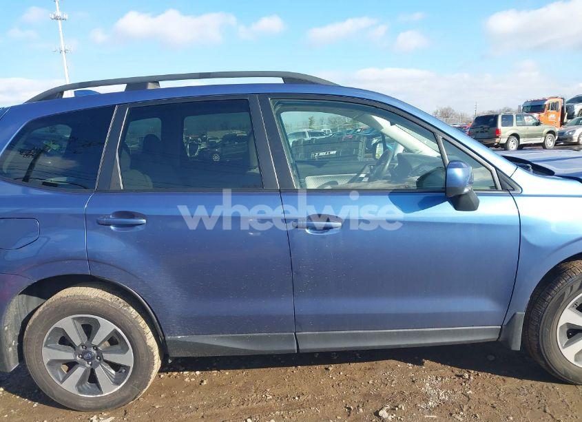 Photo 13 of 2017 Subaru Forester 2.5I PREMIUM (VIN JF2SJAGCXHH497620)