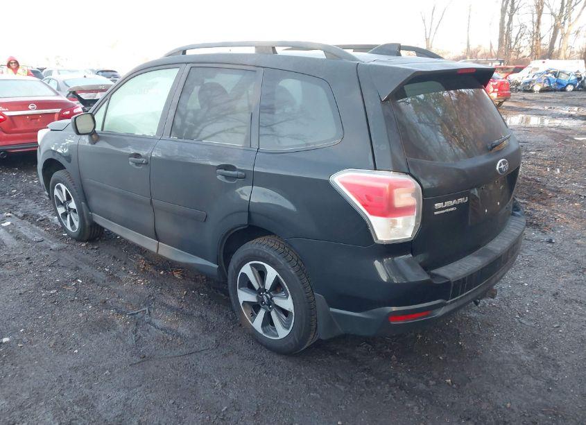Photo 3 of 2017 Subaru Forester 2.5I PREMIUM (VIN JF2SJAGCXHH520667)