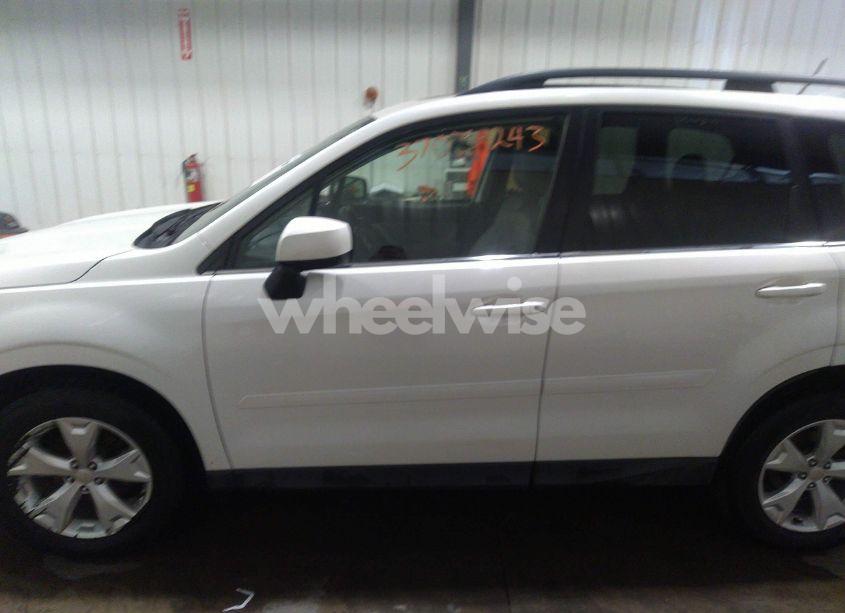 Photo 14 of 2015 Subaru Forester 2.5I LIMITED (VIN JF2SJAHC1FH432070)