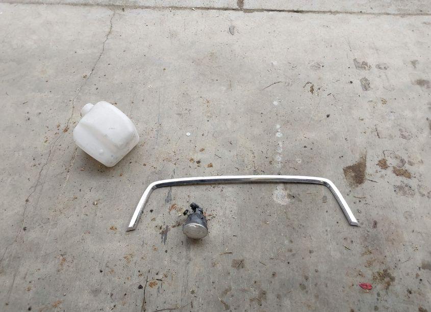 Photo 12 of 2015 Subaru Forester 2.5I LIMITED (VIN JF2SJAHC1FH534498)