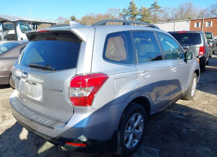 Photo 4 of 2016 Subaru Forester 2.5I LIMITED (VIN JF2SJAHC1GH562853)