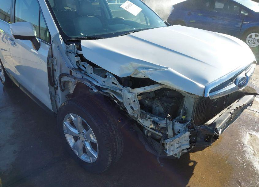 Photo 6 of 2015 Subaru Forester 2.5I LIMITED (VIN JF2SJAHC3FH826699)