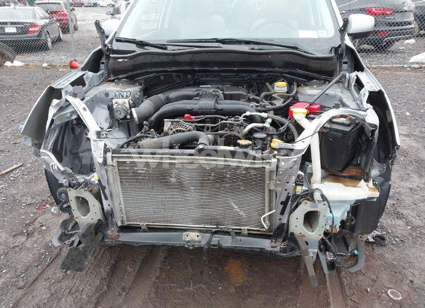 Photo 6 of 2016 Subaru Forester 2.5I LIMITED (VIN JF2SJAHC3GH550431)