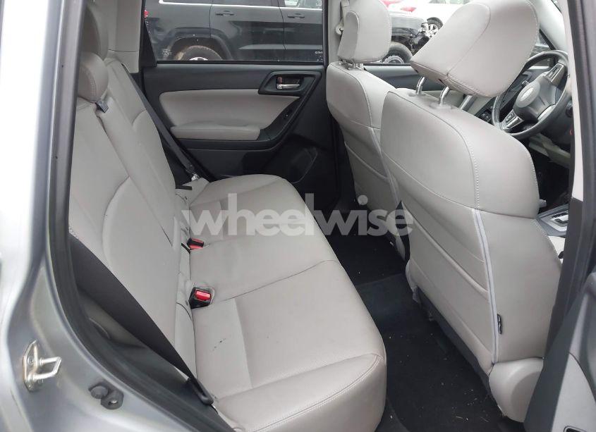 Photo 8 of 2016 Subaru Forester 2.5I LIMITED (VIN JF2SJAHC3GH550431)