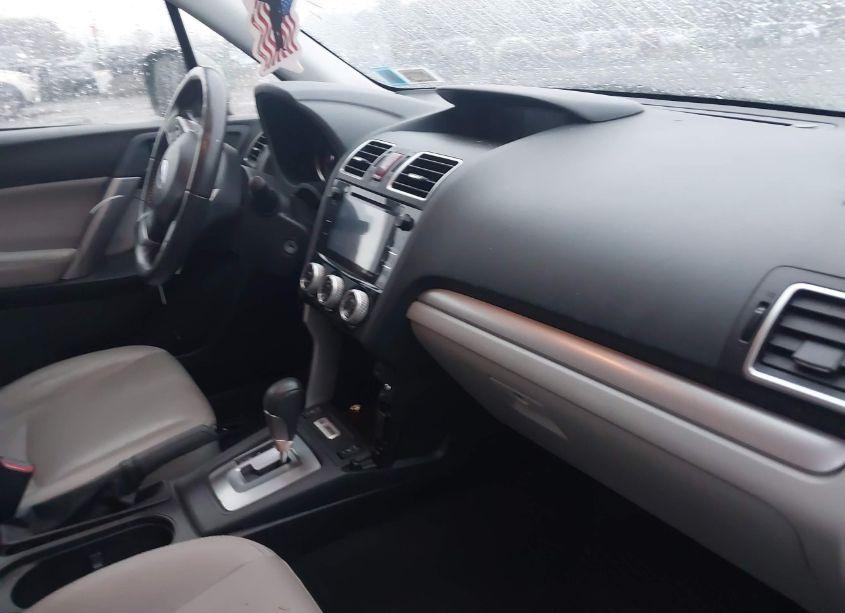 Photo 5 of 2016 Subaru Forester 2.5I LIMITED (VIN JF2SJAHC3GH558996)