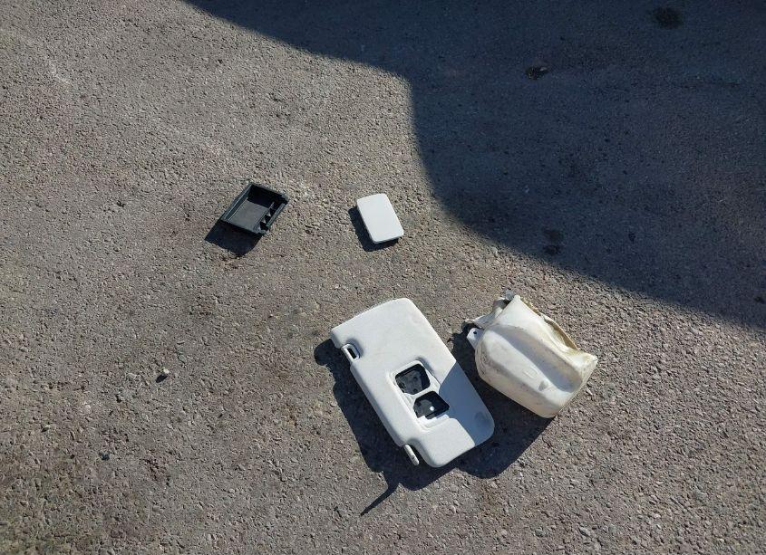 Photo 12 of 2016 Subaru Forester 2.5I LIMITED (VIN JF2SJAHC4GH526655)