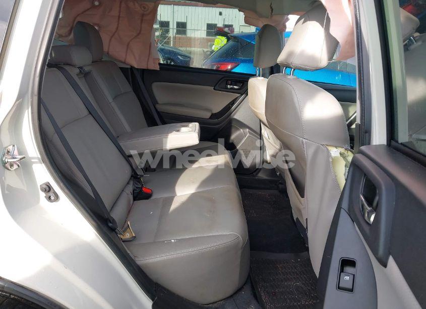 Photo 8 of 2015 Subaru Forester 2.5I LIMITED (VIN JF2SJAHC5FH512178)