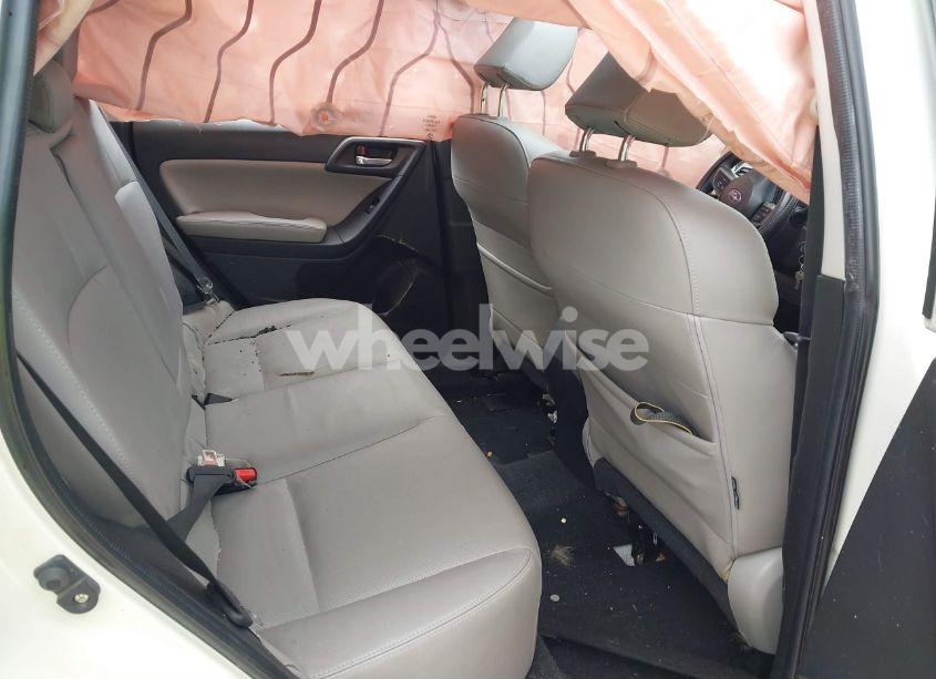 Photo 8 of 2016 Subaru Forester 2.5I LIMITED (VIN JF2SJAHC5GH477448)