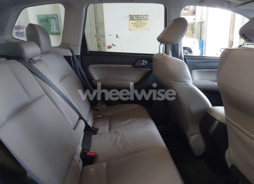 Photo 8 of 2015 Subaru Forester 2.5I LIMITED (VIN JF2SJAHC6FH451598)