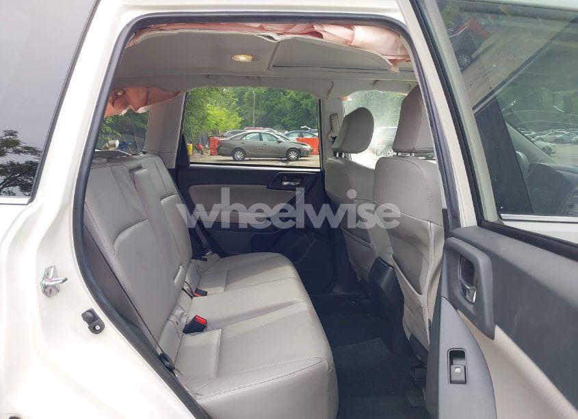 Photo 8 of 2015 Subaru Forester 2.5I LIMITED (VIN JF2SJAHC7FH519360)