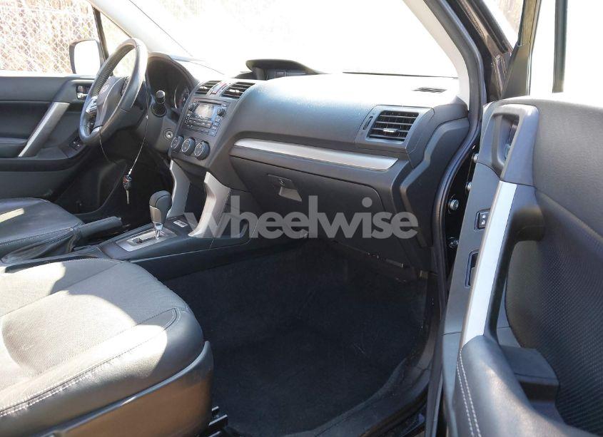 Photo 5 of 2015 Subaru Forester 2.5I LIMITED (VIN JF2SJAHC7FH557770)