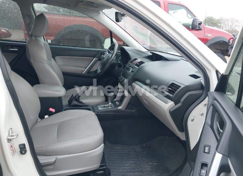 Photo 5 of 2015 Subaru Forester 2.5I LIMITED (VIN JF2SJAHC8FH569183)