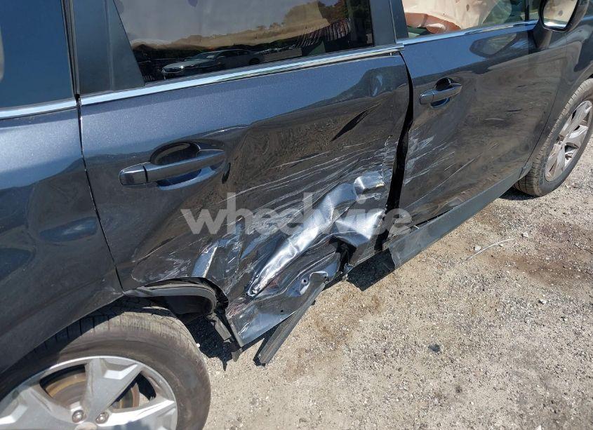 Photo 6 of 2015 Subaru Forester 2.5I LIMITED (VIN JF2SJAHCXFH819488)