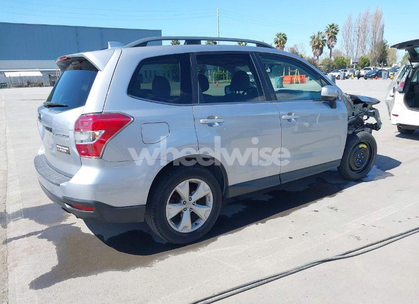 Photo 4 of 2016 Subaru Forester 2.5I LIMITED (VIN JF2SJAHCXGH418511)