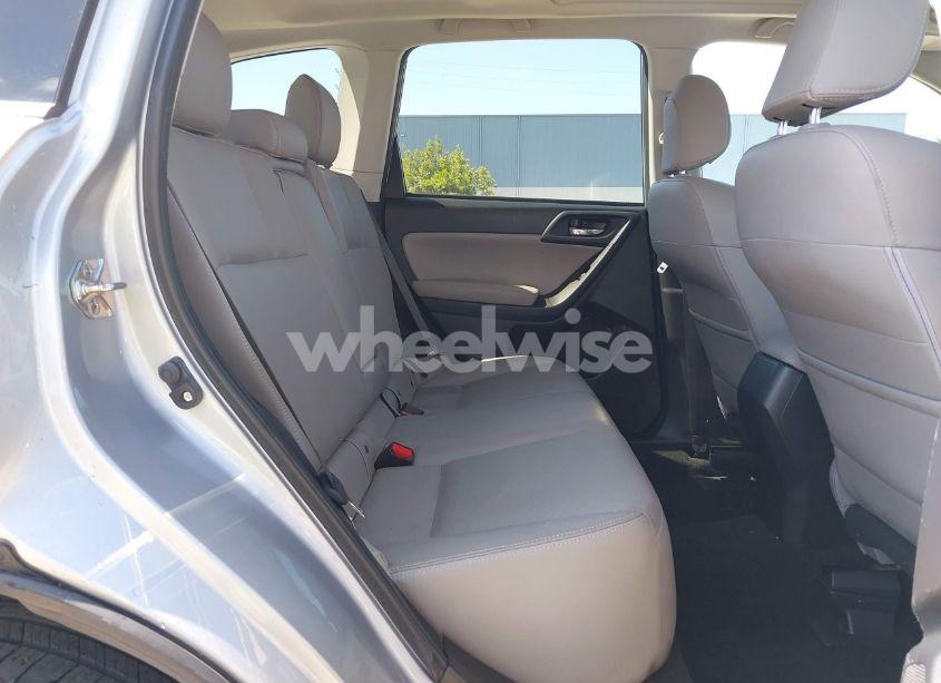 Photo 8 of 2016 Subaru Forester 2.5I LIMITED (VIN JF2SJAHCXGH418511)