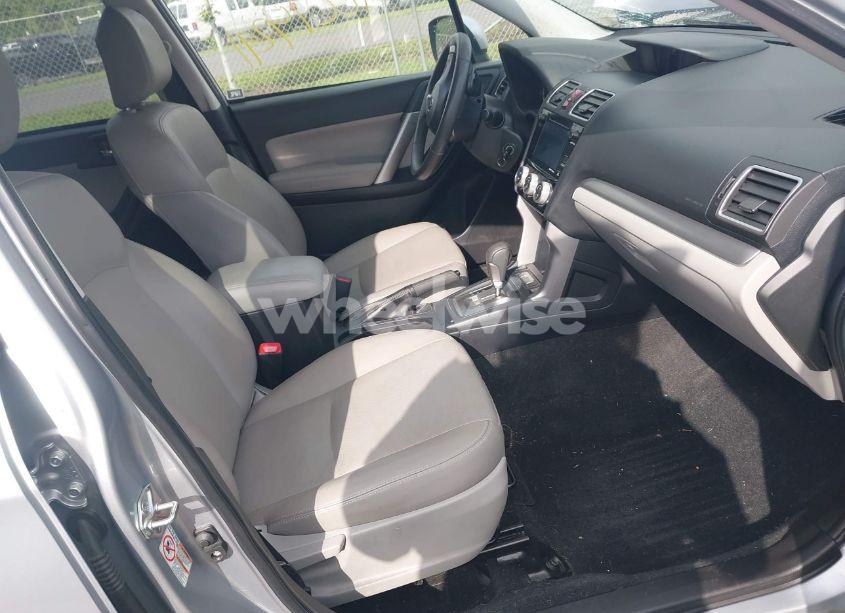 Photo 5 of 2016 Subaru Forester 2.5I LIMITED (VIN JF2SJAHCXGH435597)