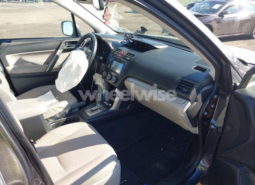Photo 5 of 2014 Subaru Forester 2.5I LIMITED (VIN JF2SJAJC0EH490695)