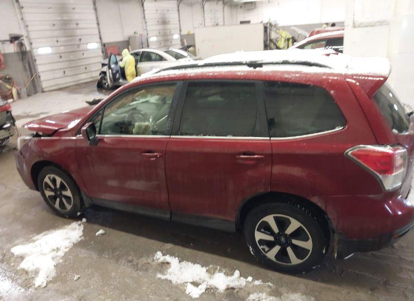 Photo 15 of 2018 Subaru Forester 2.5I LIMITED (VIN JF2SJAJC1JH483135)