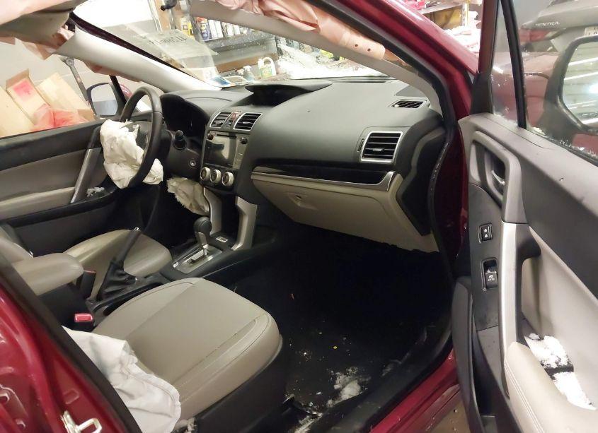 Photo 5 of 2018 Subaru Forester 2.5I LIMITED (VIN JF2SJAJC1JH483135)