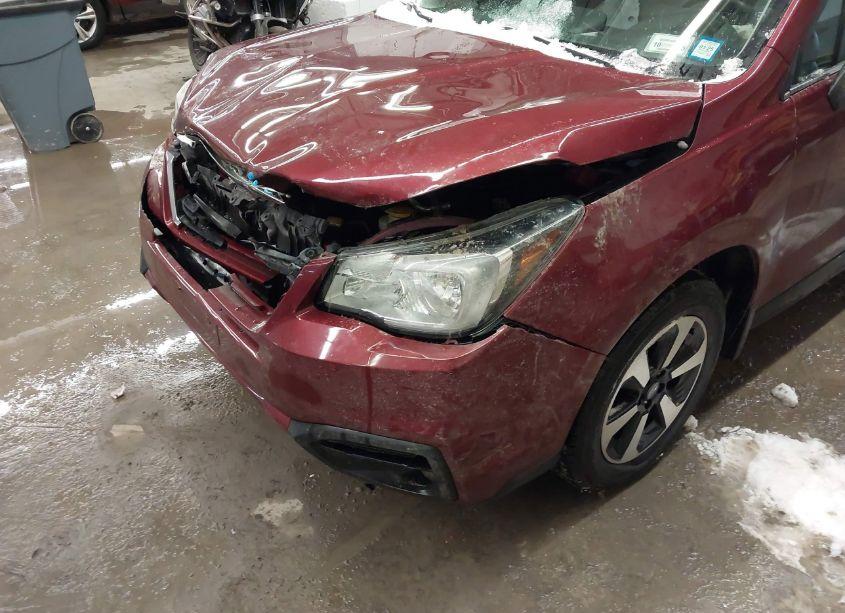 Photo 6 of 2018 Subaru Forester 2.5I LIMITED (VIN JF2SJAJC1JH483135)