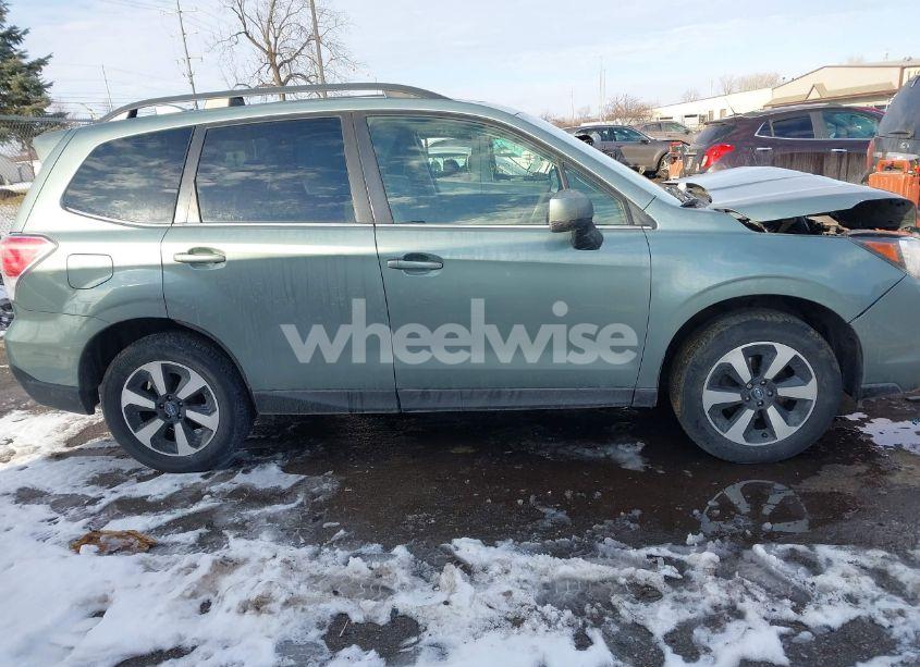 Photo 13 of 2018 Subaru Forester 2.5I LIMITED (VIN JF2SJAJC1JH522242)