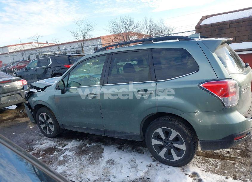 Photo 14 of 2018 Subaru Forester 2.5I LIMITED (VIN JF2SJAJC1JH522242)